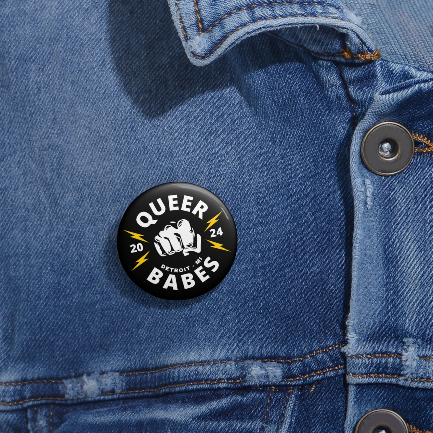 Queer Babes - Pin Button